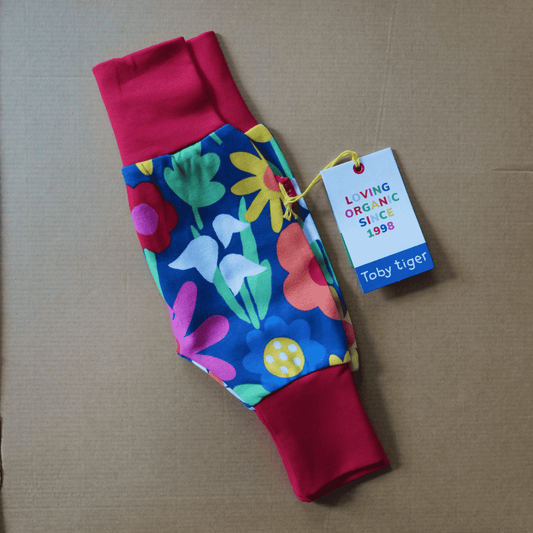 Hose Blumen von Toby Tiger